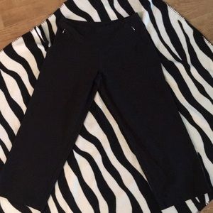 Lucy Everyday Wide Leg Pants